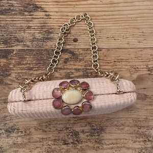 Josephine Jewel Raffia Clutch in Toast
Serpui with detachable Gold Chain